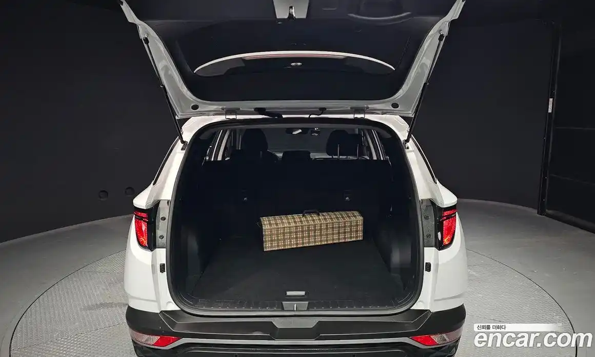 Hyundai Tucson 2022 1.6 Автомат в Москве № 126214, фото 15