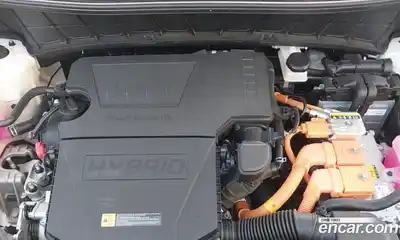 Kia Niro 2025 1.6 Автомат в Москве № 128428, миниатюра 6