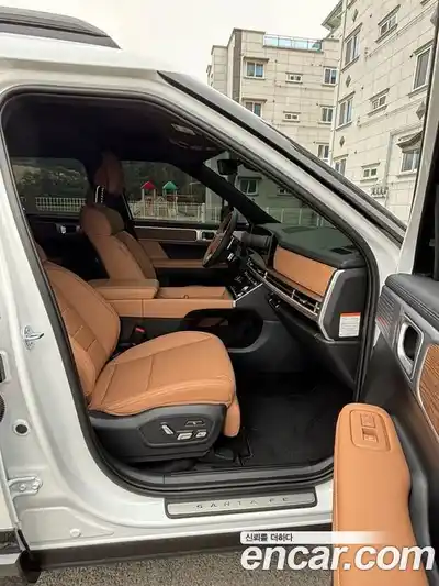 Hyundai Santa Fe 2024 1.6 Автомат в Москве № 130473, миниатюра 9