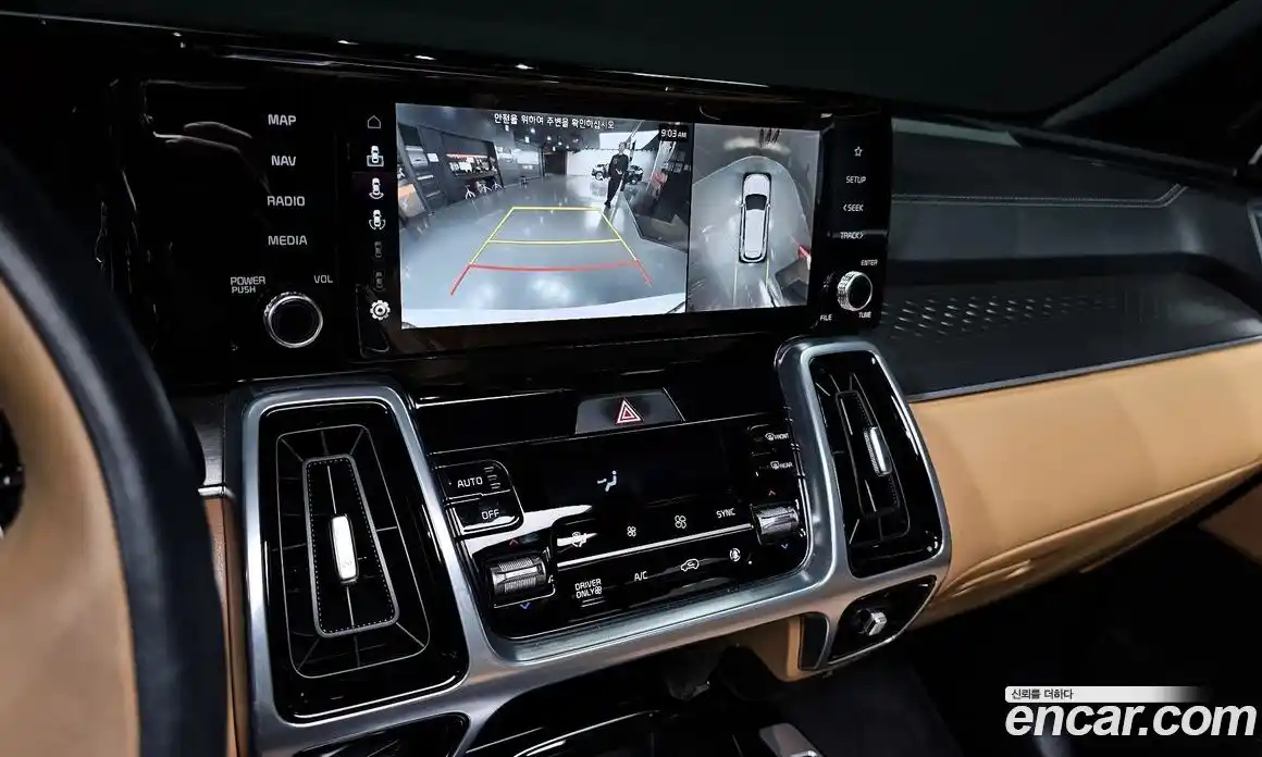 Kia Sorento 2023 1.6 Автомат в Москве № 130535, фото 19