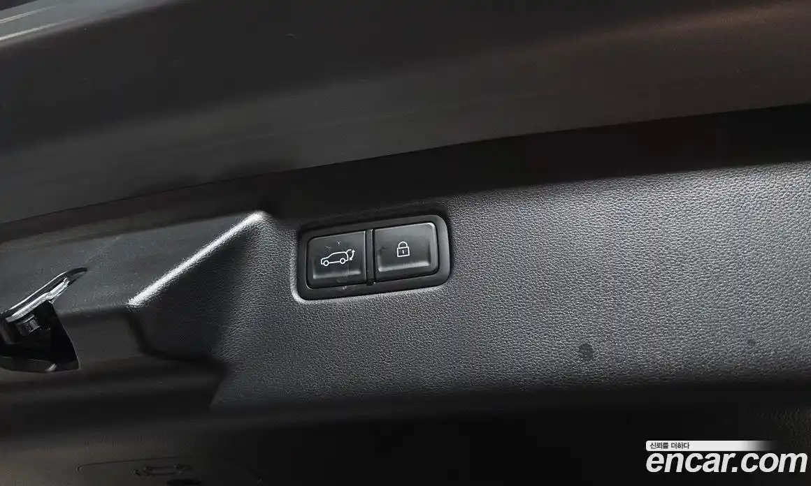 Hyundai Santa Fe 2025 1.6 Автомат в Москве № 130833, фото 17