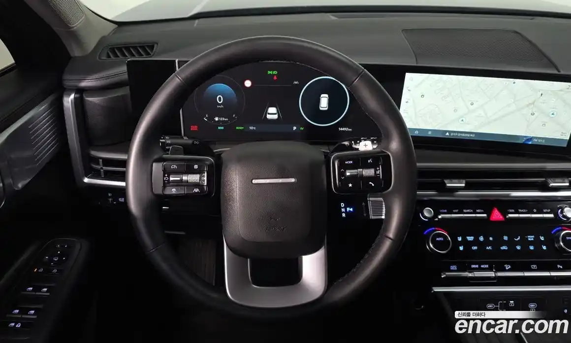 Hyundai Santa Fe 2025 1.6 Автомат в Москве № 130833, фото 3