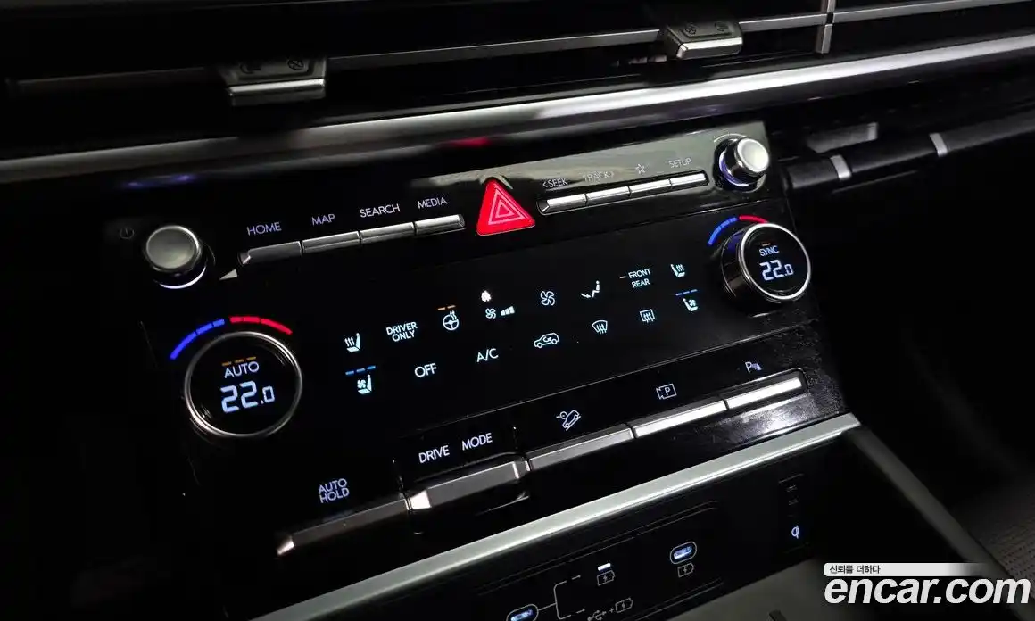 Hyundai Santa Fe 2025 1.6 Автомат в Москве № 130833, фото 7