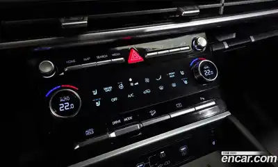 Hyundai Santa Fe 2025 1.6 Автомат в Москве № 130833, миниатюра 7