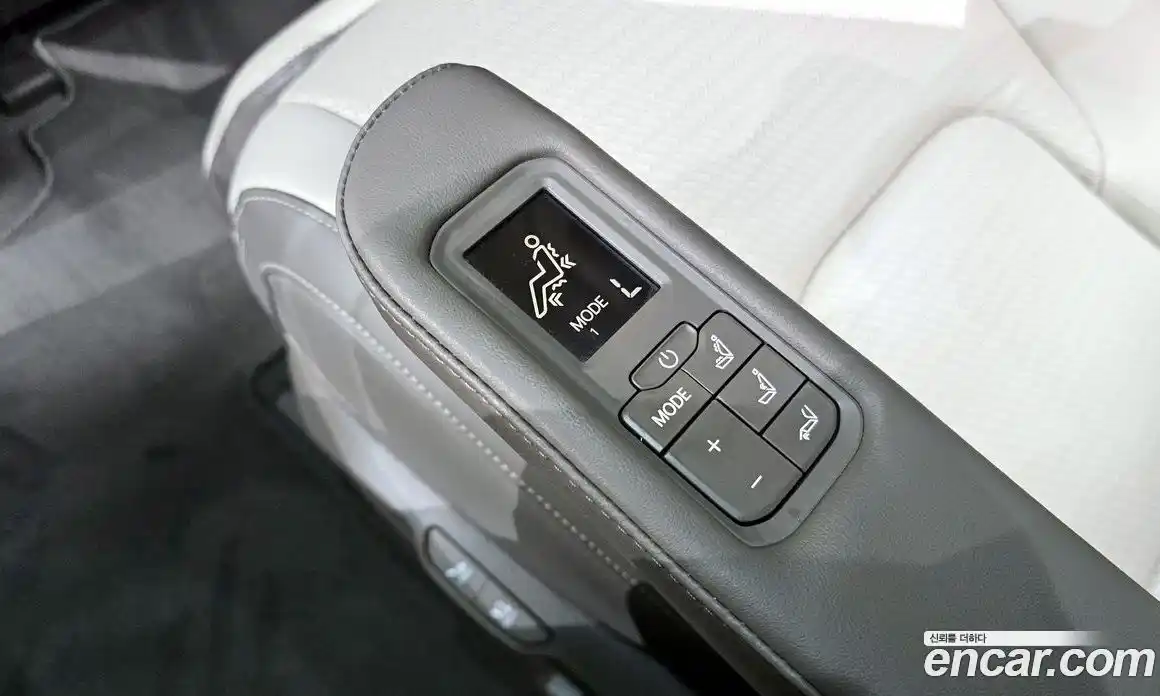 Kia Canival 2025 3.5 Автомат в Москве № 131597, фото 14