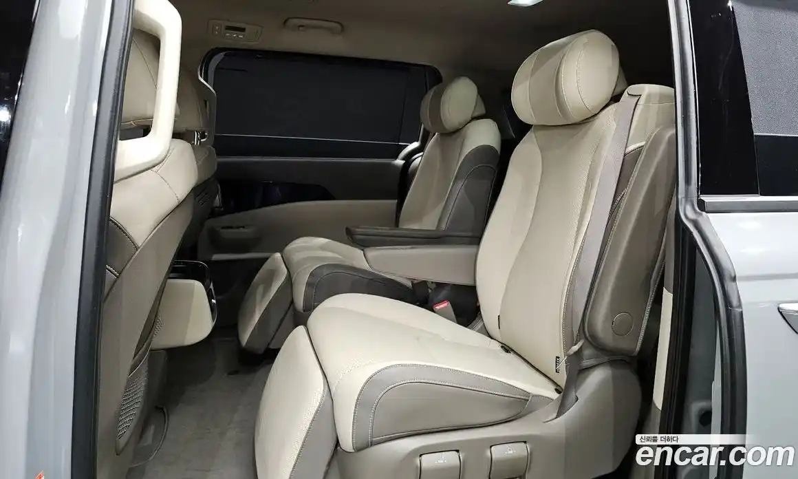 Kia Canival 2025 3.5 Автомат в Москве № 131597, фото 16