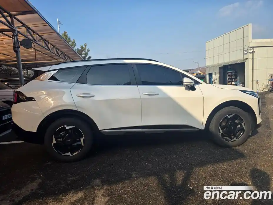 Kia Sportage 2025 1.6 Автомат в Москве № 131921, фото 7