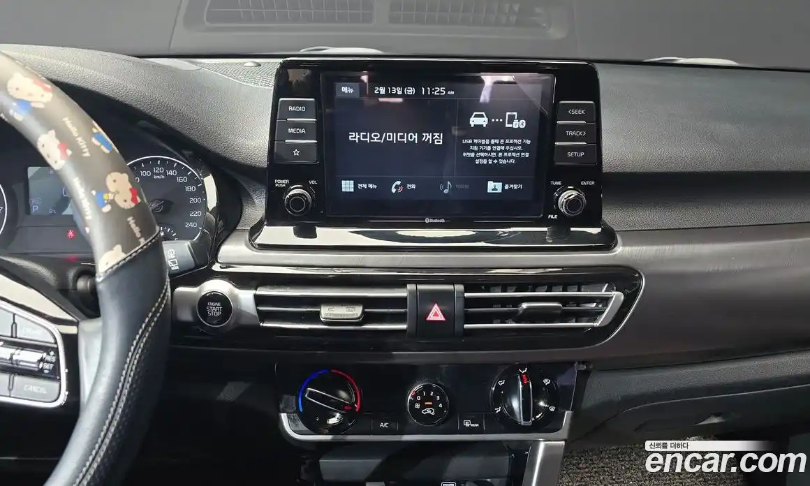 Kia Seltos 2020 1.6 Автомат в Москве № 133878, фото 8