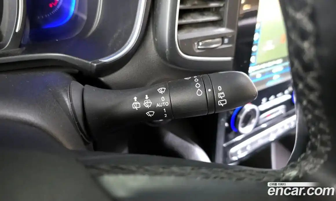 Renault QM6 2017 2.0 Автомат в Москве № 140352, фото 18