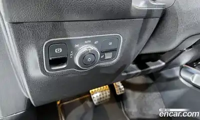 Mercedes-Benz GLB-Class 2022 2.0 Автомат в Москве № 141390, миниатюра 7