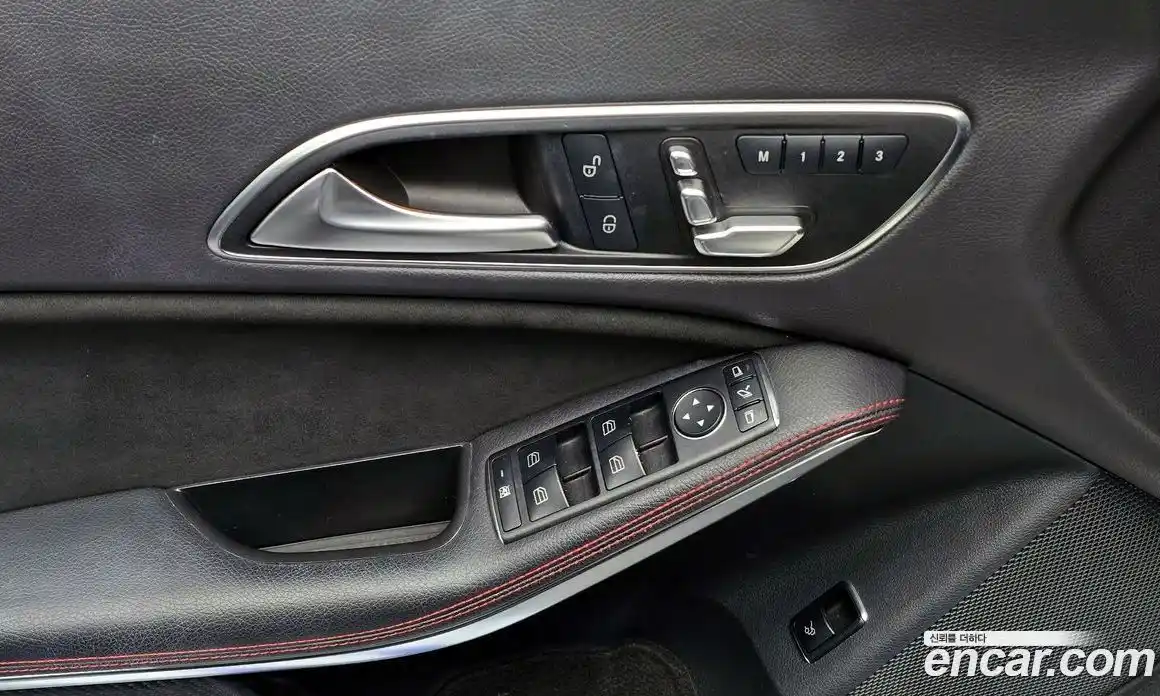 Mercedes-Benz CLA-Class 2019 2.0 Автомат в Москве № 143206, фото 17