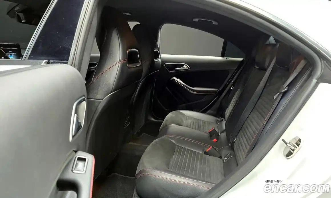 Mercedes-Benz CLA-Class 2019 2.0 Автомат в Москве № 143206, фото 7