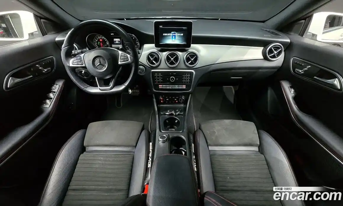 Mercedes-Benz CLA-Class 2019 2.0 Автомат в Москве № 143206, фото 9