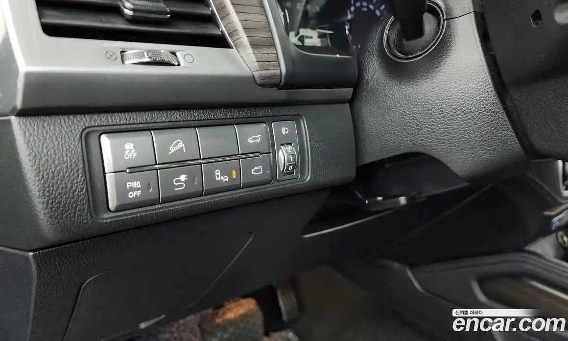 SsangYong Rexton 2019 2.2 Автомат в Москве № 147005, фото 9