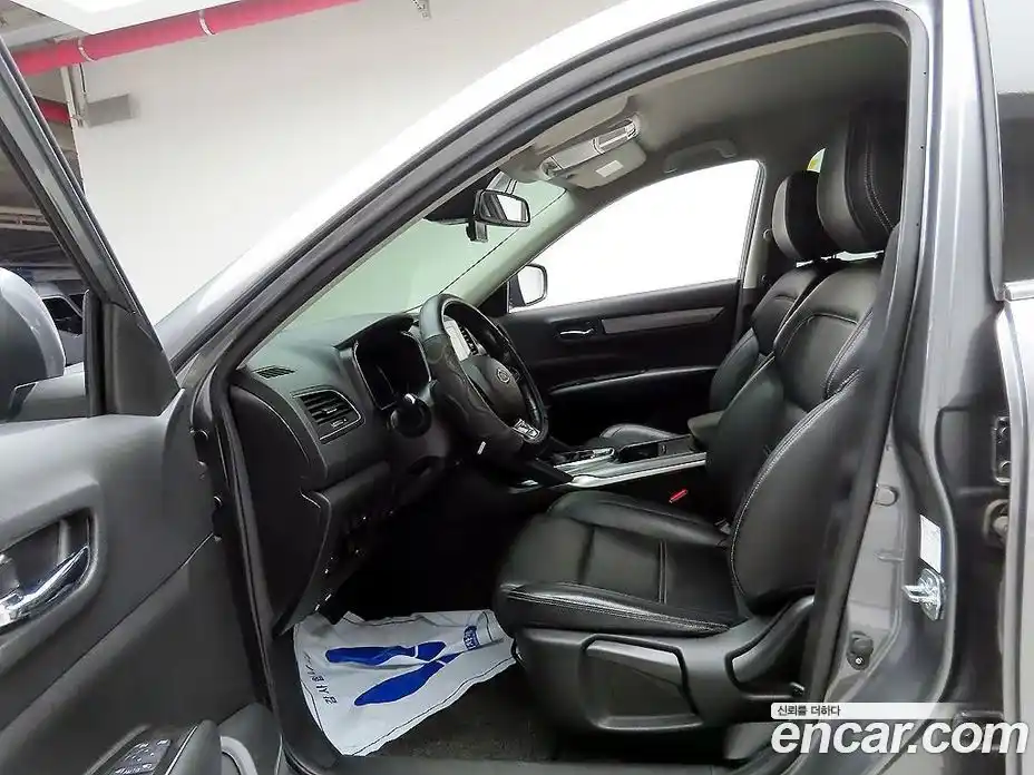 Renault QM6 2022 2.0 Автомат в Москве № 152683, фото 13