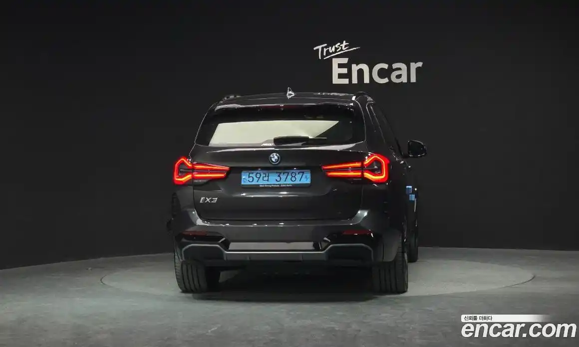 BMW iX3 2023 0.2 Автомат в Москве № 158053, фото 4