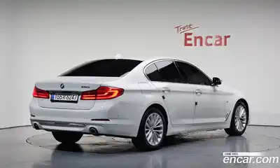 BMW 5-Series 2018 2.0 Автомат в Москве № 158424, миниатюра 2