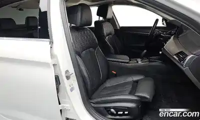 BMW 5-Series 2018 2.0 Автомат в Москве № 158424, миниатюра 10