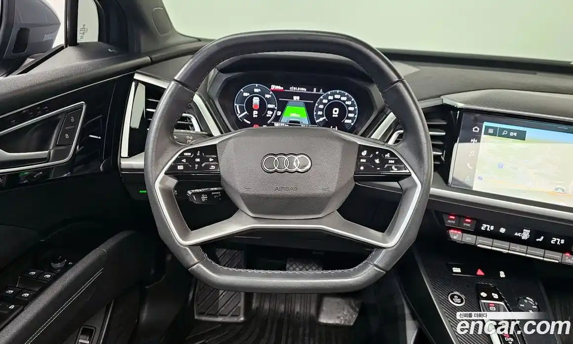 Audi Q4 e-tron 2023 0.2 Автомат в Москве № 158900, фото 12