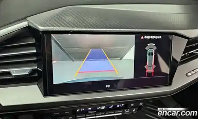 Audi Q4 e-tron 2023 0.2 Автомат в Москве № 158900, миниатюра 4