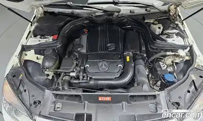 Mercedes-Benz C-Class 2010 1.8 Автомат в Москве № 160055, миниатюра 3