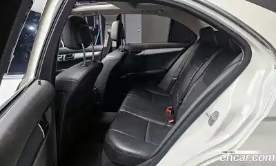 Mercedes-Benz C-Class 2010 1.8 Автомат в Москве № 160055, миниатюра 5