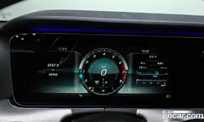 Mercedes-Benz E-Class 2019 2.0 Автомат в Москве № 160671, миниатюра 4