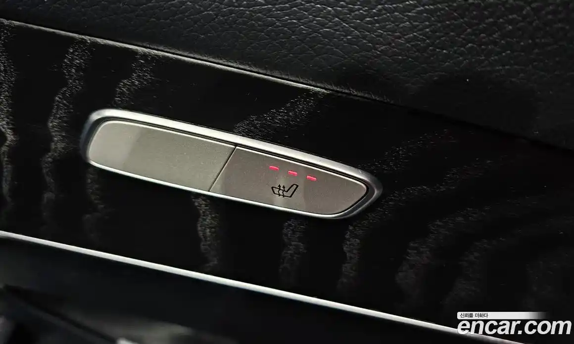 Mercedes-Benz GLC-Class 2019 2.0 Автомат в Москве № 161362, фото 4