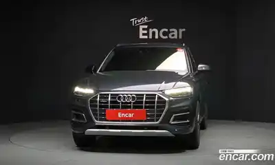 Audi Q5 2023 2.0 Автомат в Москве № 162306, миниатюра 3