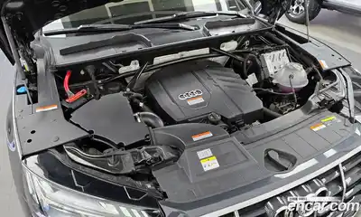 Audi Q5 2023 2.0 Автомат в Москве № 162306, миниатюра 6