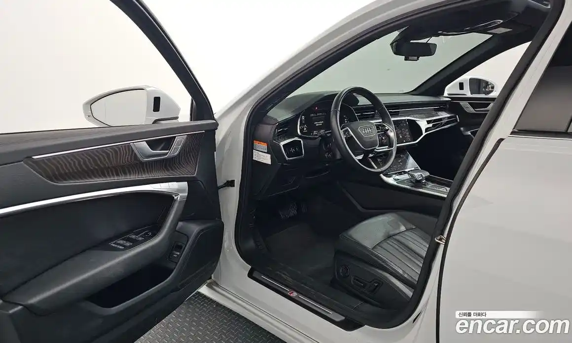 Audi A6 2021 2.0 Автомат в Москве № 162526, фото 19