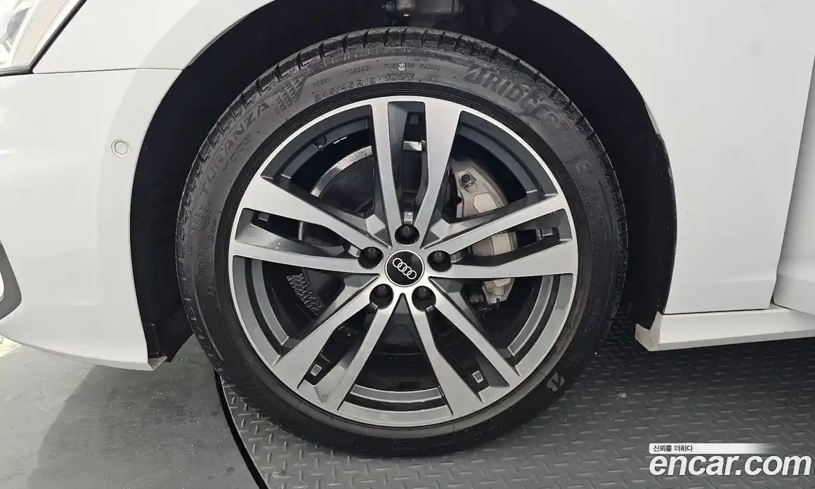 Audi A6 2021 2.0 Автомат в Москве № 162526, фото 7