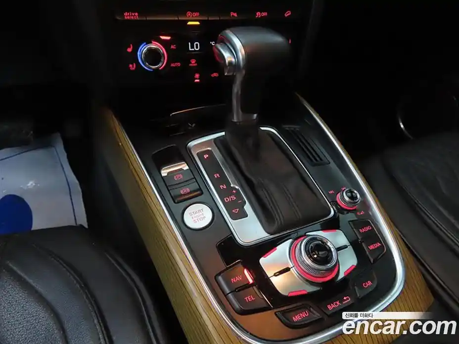 Audi Q5 2014 3.0 Автомат в Москве № 162717, фото 9