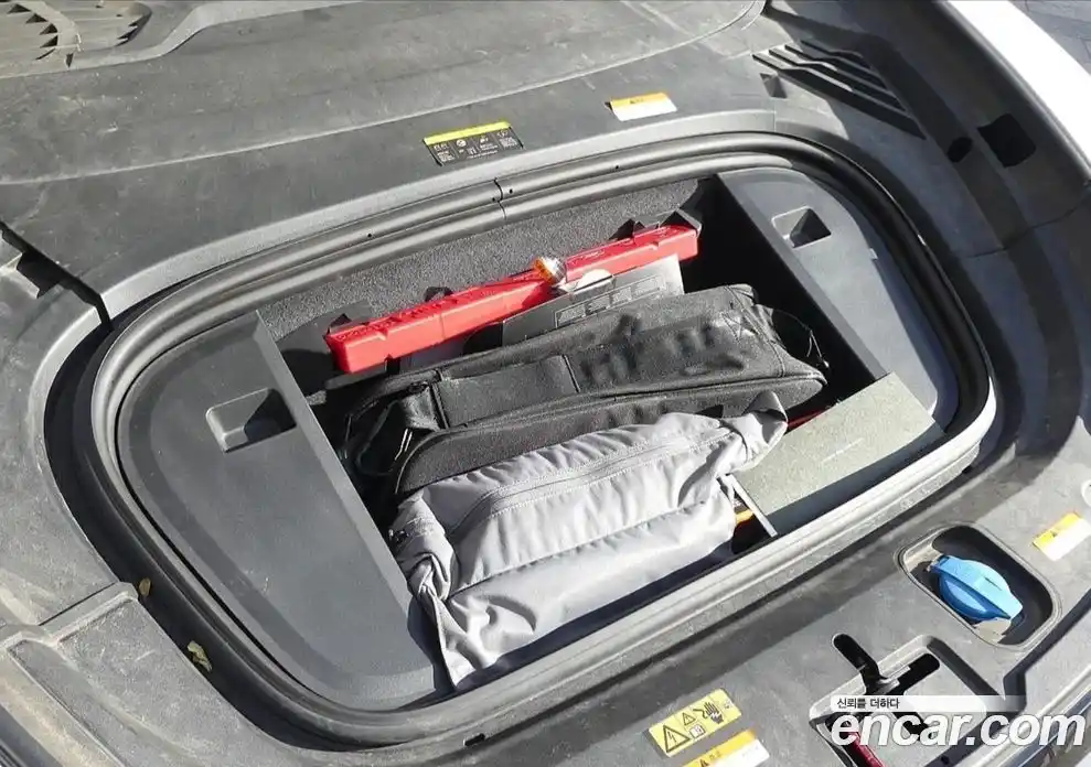 Audi RS e-tron GT 2022 0.1 Автомат в Москве № 164036, фото 12