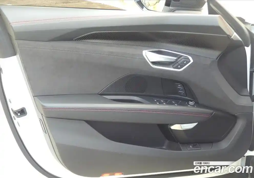 Audi RS e-tron GT 2022 0.1 Автомат в Москве № 164036, фото 16