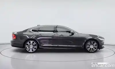 Volvo S90 2024 2.0 Автомат в Москве № 164764, миниатюра 4