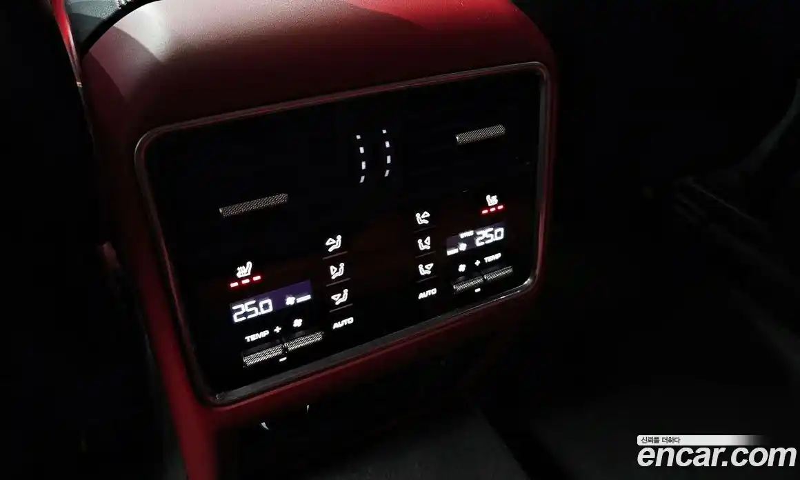 Porsche Cayenne 2021 3.0 Автомат в Москве № 165168, фото 13