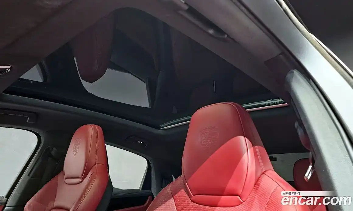 Porsche Cayenne 2021 3.0 Автомат в Москве № 165168, фото 16