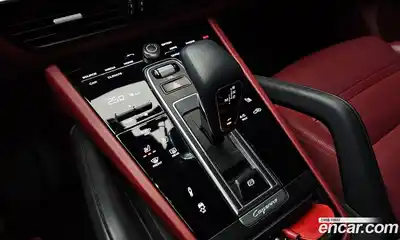 Porsche Cayenne 2021 3.0 Автомат в Москве № 165168, миниатюра 2