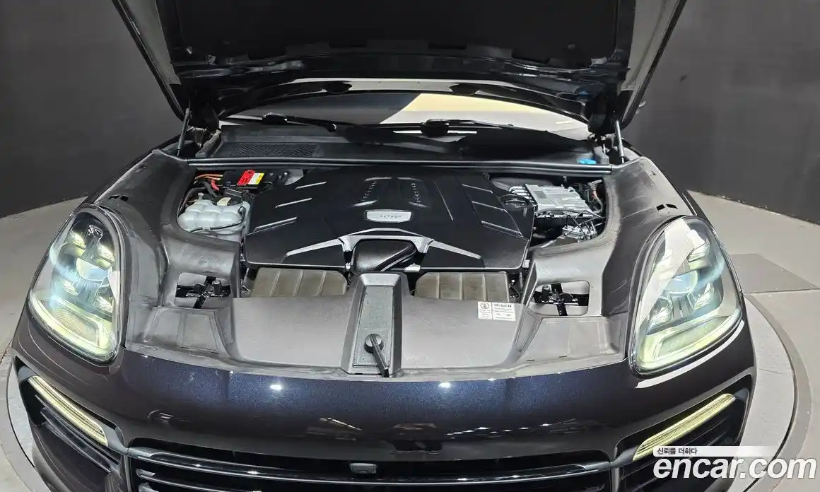 Porsche Cayenne 2021 3.0 Автомат в Москве № 165168, фото 7