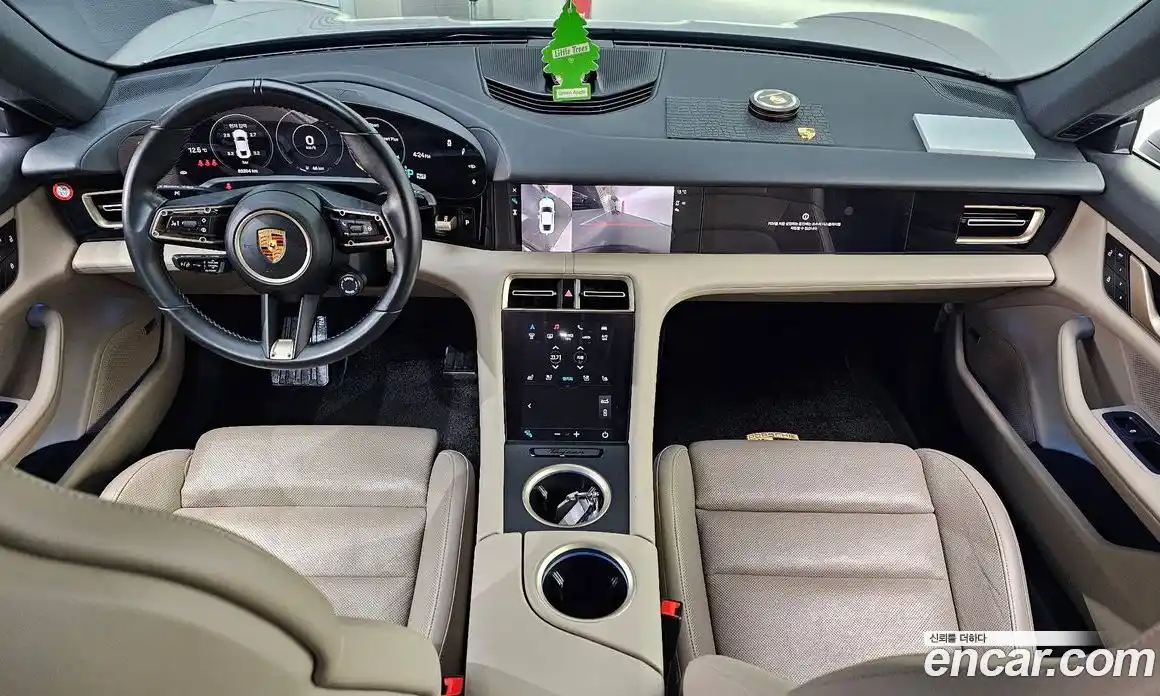 Porsche Taycan 2022 0.1 Автомат в Москве № 165478, фото 11