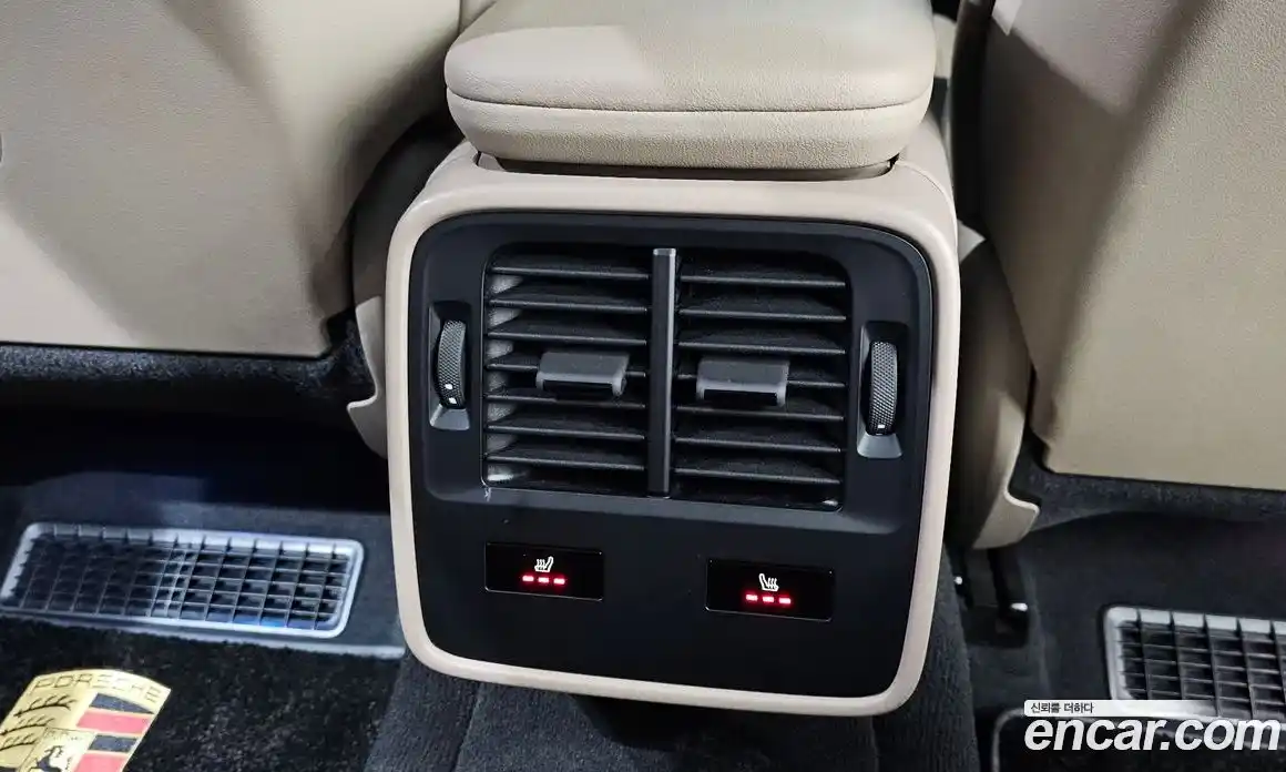 Porsche Taycan 2022 0.1 Автомат в Москве № 165478, фото 15