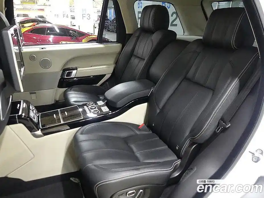 Land Rover Range-Rover 2014 5.0 Автомат в Москве № 166369, фото 19