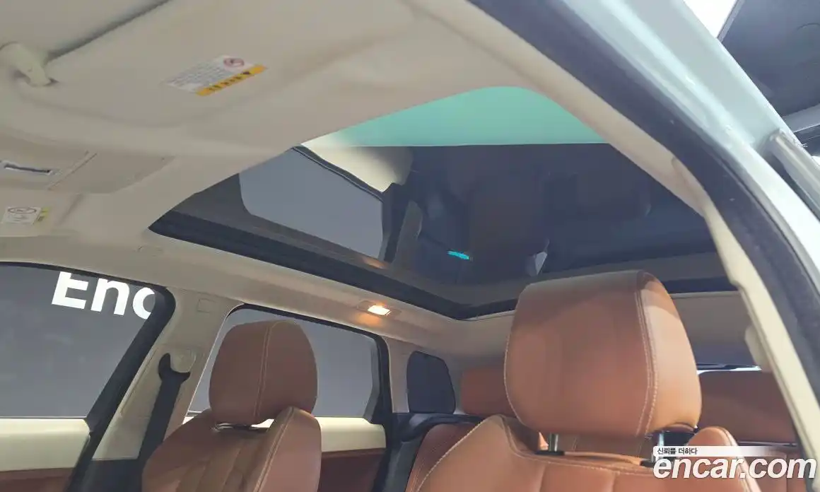 Land Rover Range-Rover Evoque 2015 2.2 Автомат в Москве № 166574, фото 19