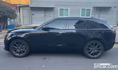 Land Rover Range-Rover Velar 2023 3.0 Автомат в Москве № 166729, миниатюра 2