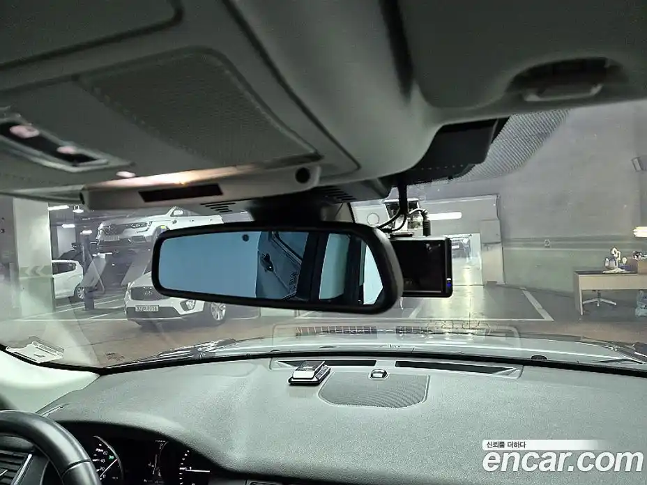 Land Rover Discovery Sport 2016 2.0 Автомат в Москве № 166848, фото 15