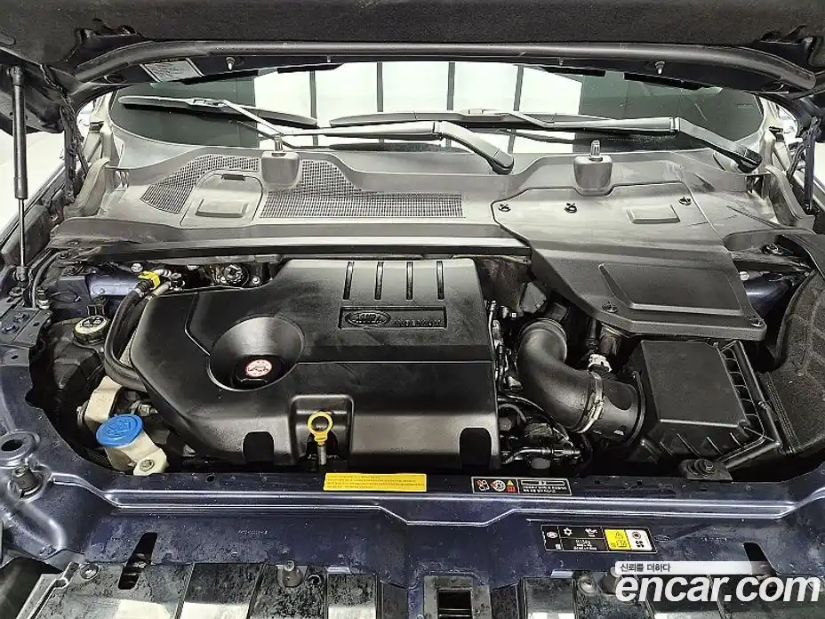 Land Rover Discovery Sport 2016 2.0 Автомат в Москве № 166848, фото 20