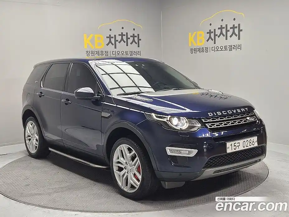 Land Rover Discovery Sport 2016 2.0 Автомат в Москве № 166848, фото 3