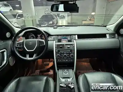 Land Rover Discovery Sport 2016 2.0 Автомат в Москве № 166848, миниатюра 9
