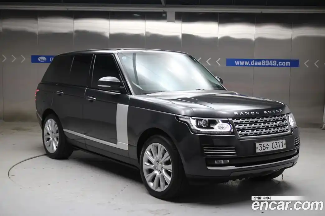 Land Rover Range-Rover 2016 4.4 Автомат в Москве № 166874, фото 3